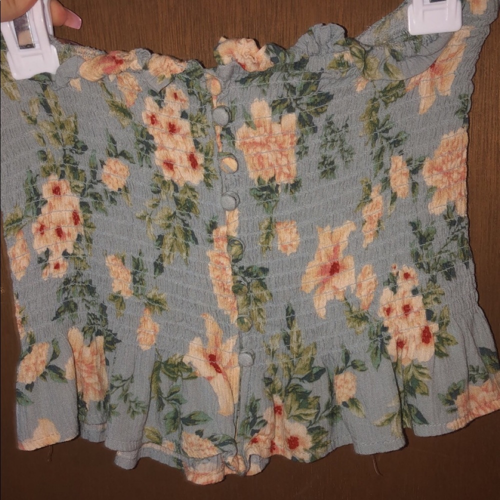 Crop top